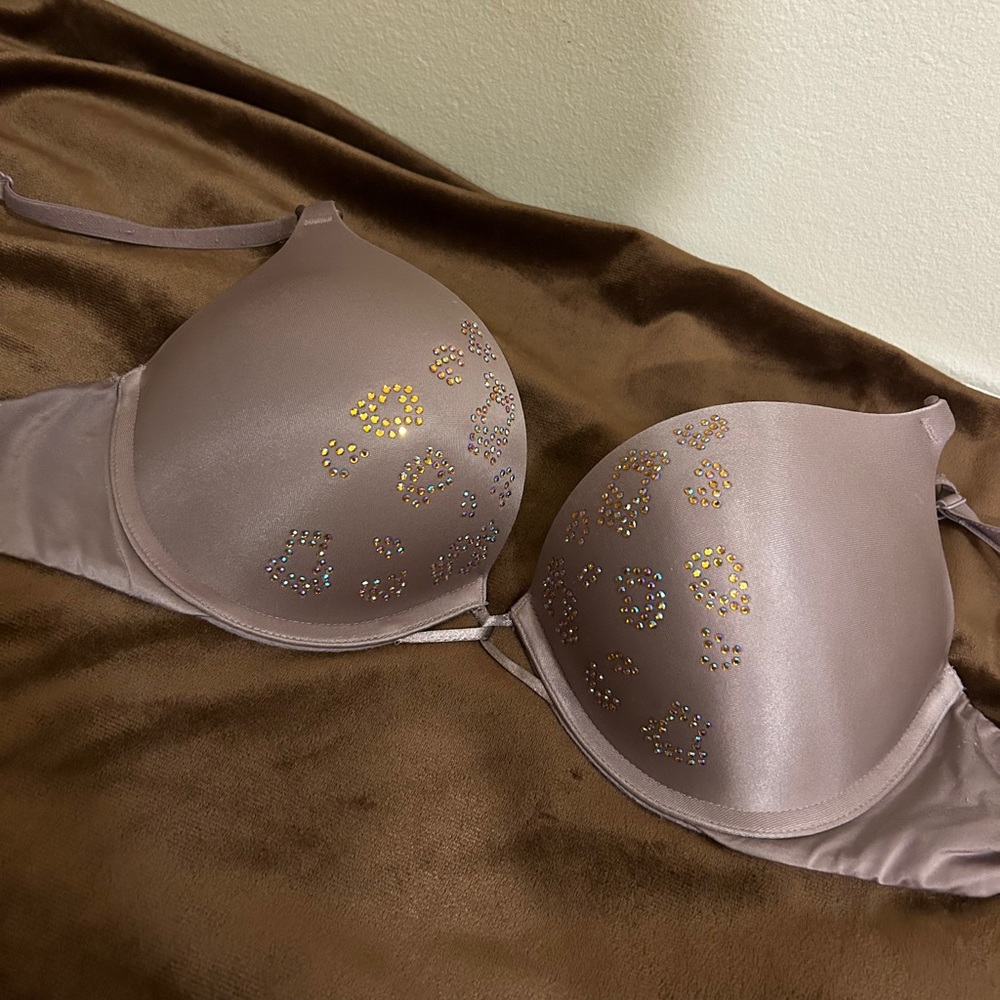victoria’s secret bombshell bra lingerie